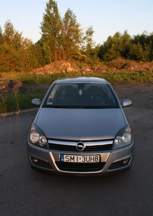 Opel Astra cena 9400 przebieg: 227000, rok produkcji 2005 z Radomsko małe 37